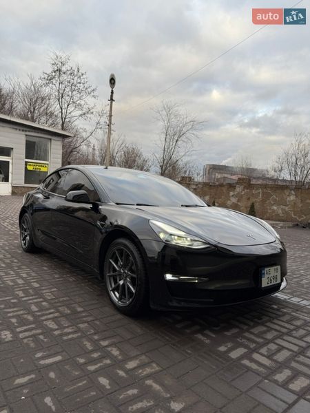 Седан Tesla Model 3 2021 в Каменском