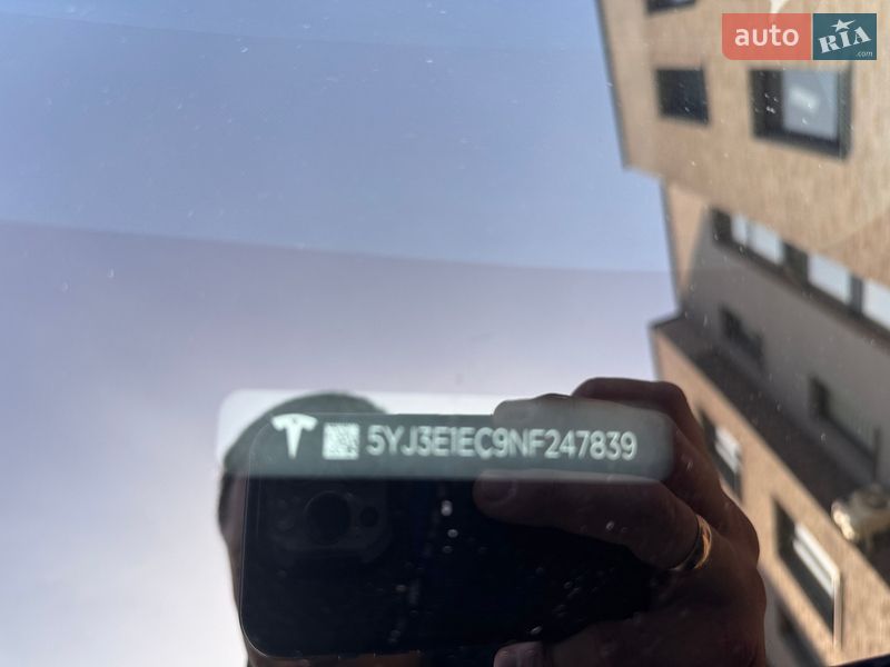 Седан Tesla Model 3 2022 в Львові