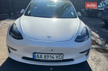 Седан Tesla Model 3 2021 в Києві