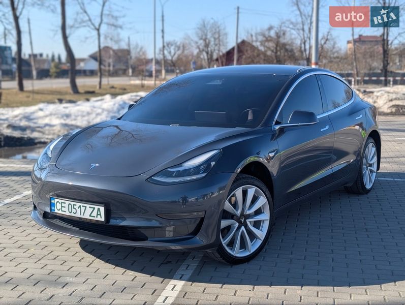 Седан Tesla Model 3 2019 в Коломые
