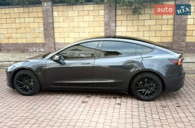 Седан Tesla Model 3 2024 в Запорожье