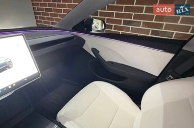 Седан Tesla Model 3 2024 в Запорожье