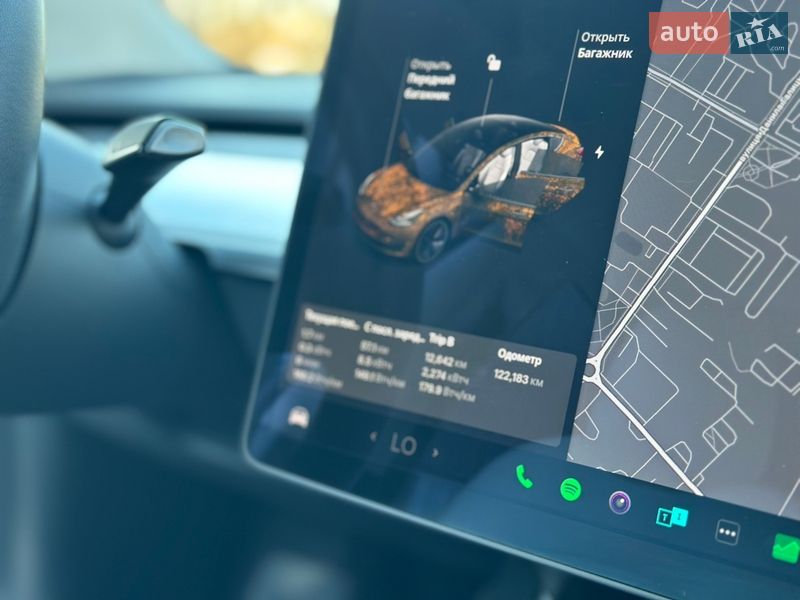 Седан Tesla Model 3 2020 в Ровно