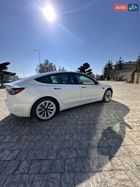 Седан Tesla Model 3 2020 в Львове фото 14 Седан Tesla Model 3 2020 в Львове