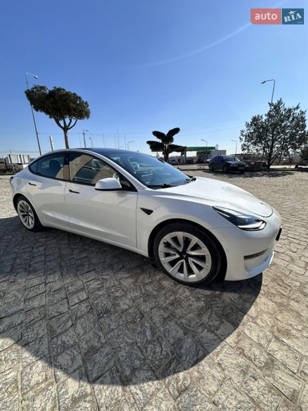 Седан Tesla Model 3 2020 в Львове фото 15 Седан Tesla Model 3 2020 в Львове