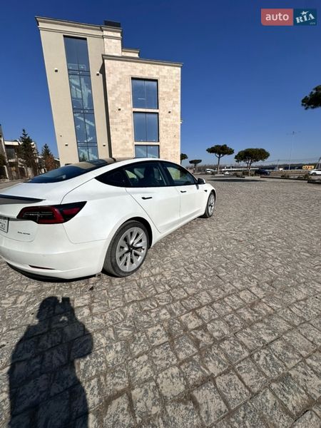 Седан Tesla Model 3 2020 в Львове фото 32 Седан Tesla Model 3 2020 в Львове