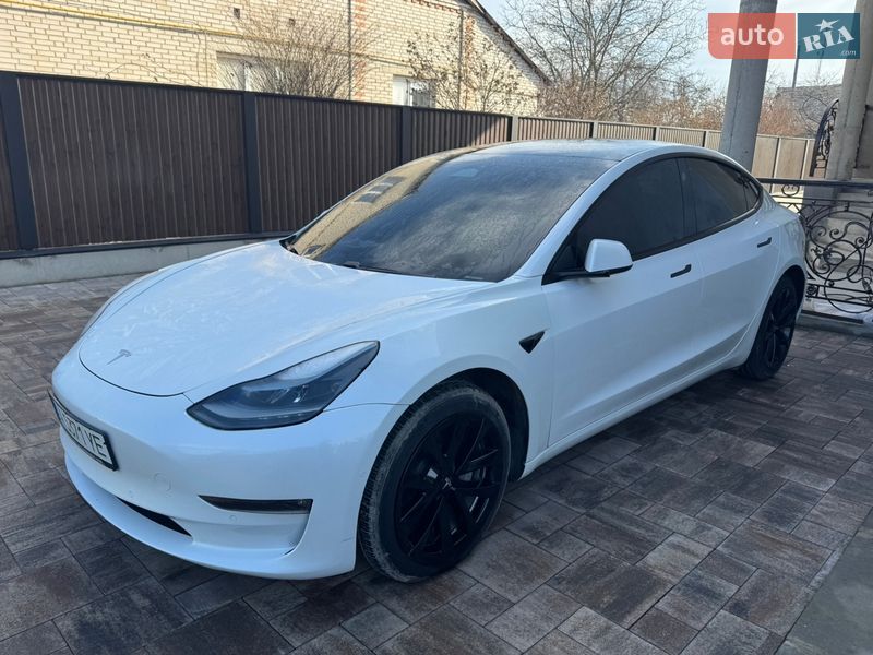 Седан Tesla Model 3 2021 в Луцке фото 20 Седан Tesla Model 3 2021 в Луцке