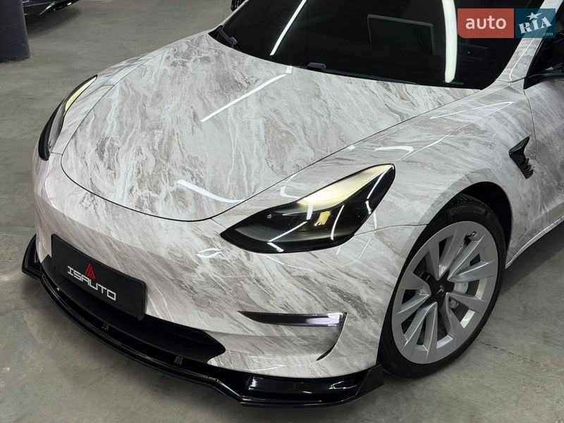 Седан Tesla Model 3 2022 в Одесі