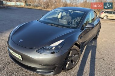 Седан Tesla Model 3 2021 в Днепре