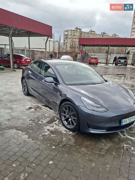 Седан Tesla Model 3 2021 в Харькове