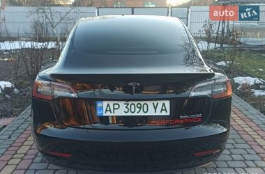 Седан Tesla Model 3 2021 в Виннице