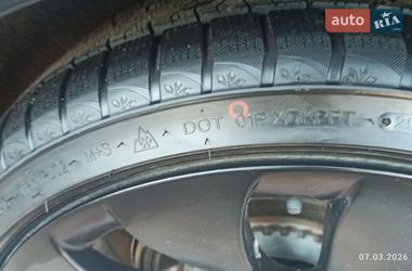 Седан Tesla Model 3 2021 в Виннице