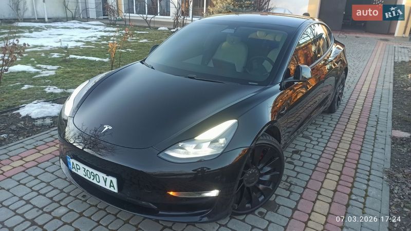 Tesla Model 3 2021 Tesla Model 3 2021