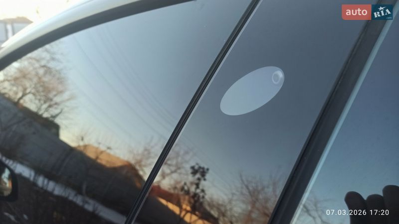 Седан Tesla Model 3 2021 в Виннице