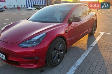 Седан Tesla Model 3 2021 в Одесі