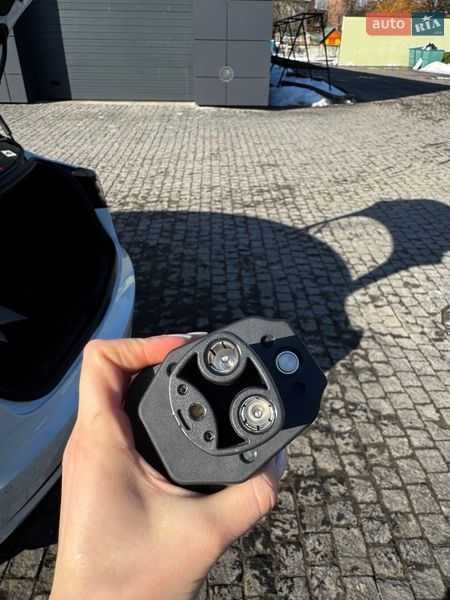 Седан Tesla Model 3 2020 в Коростишеві