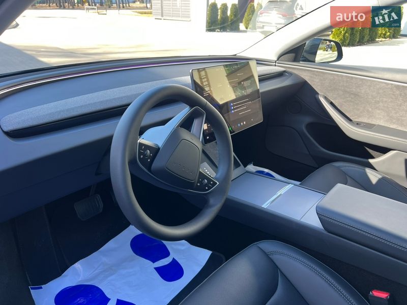 Седан Tesla Model 3 2024 в Ковелі