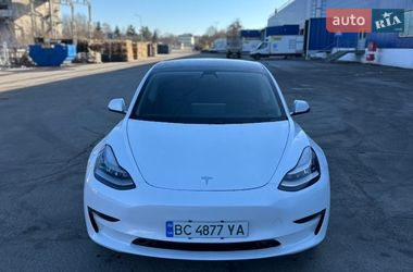 Седан Tesla Model 3 2020 в Львове