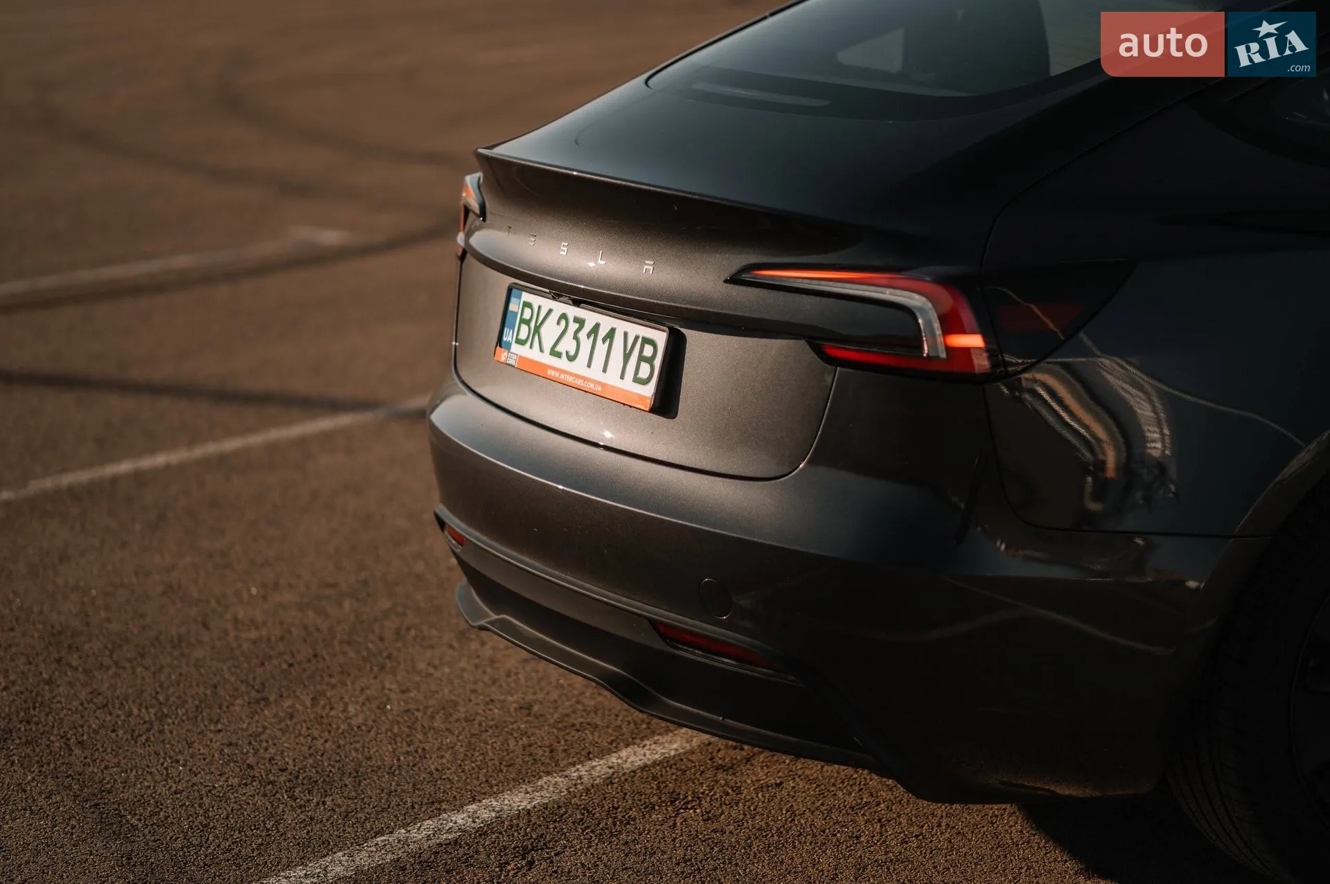 2025 Tesla Model 3 - мініатюра 21