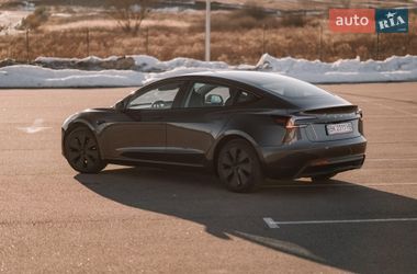 Седан Tesla Model 3 2025 в Ровно фото 27 Седан Tesla Model 3 2025 в Ровно