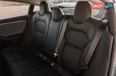 Седан Tesla Model 3 2025 в Ровно фото 32 Седан Tesla Model 3 2025 в Ровно