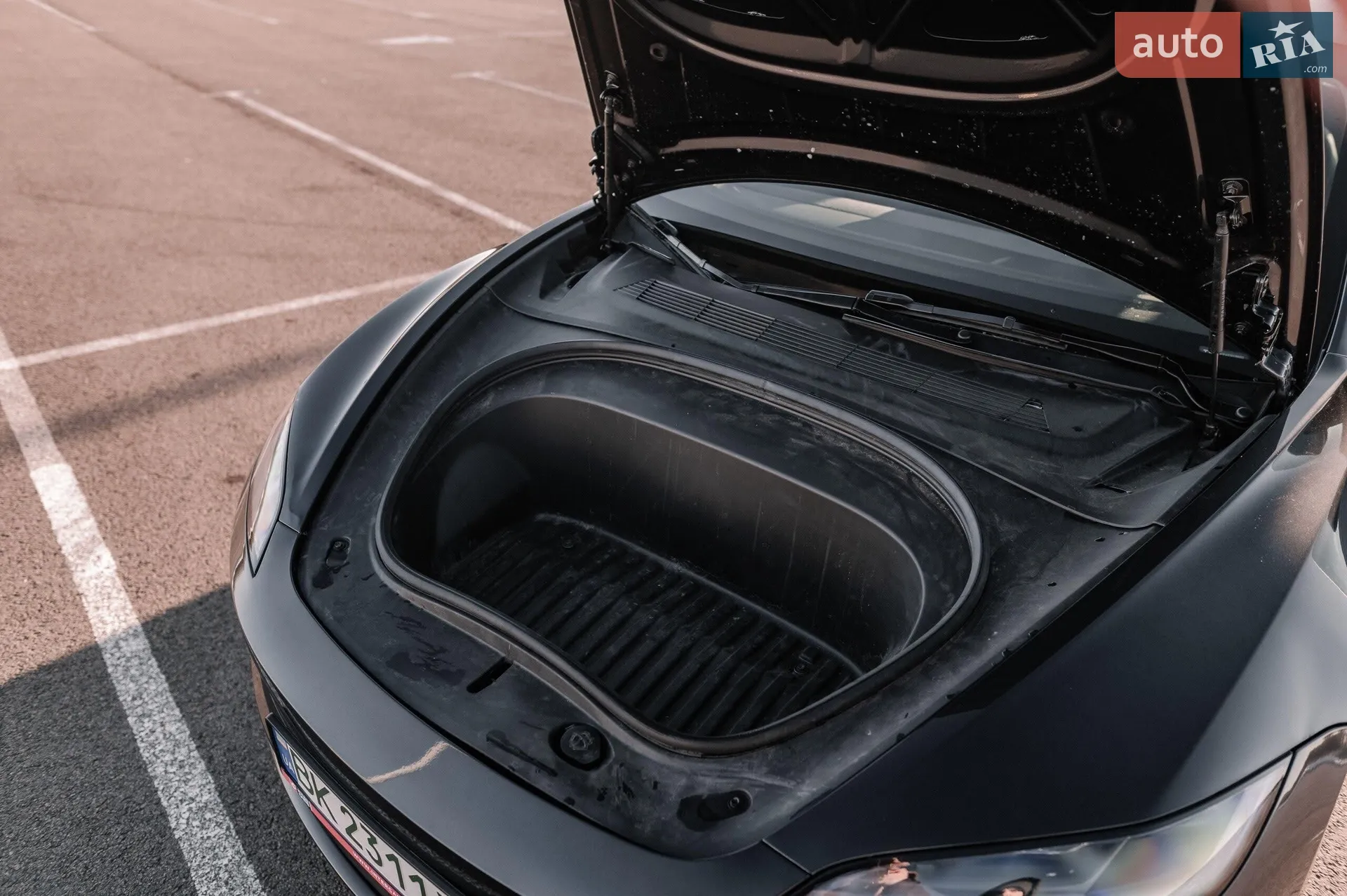 2025 Tesla Model 3 - мініатюра 38