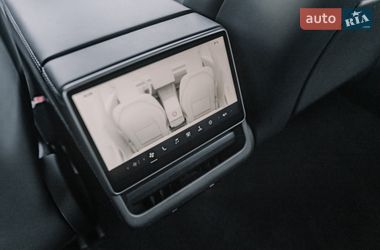 Седан Tesla Model 3 2025 в Ровно фото 79 Седан Tesla Model 3 2025 в Ровно