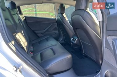 Седан Tesla Model 3 2019 в Киеве