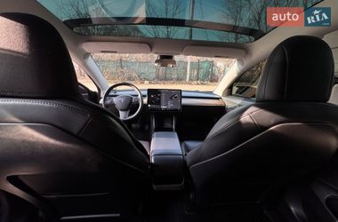 Седан Tesla Model 3 2020 в Ивано-Франковске