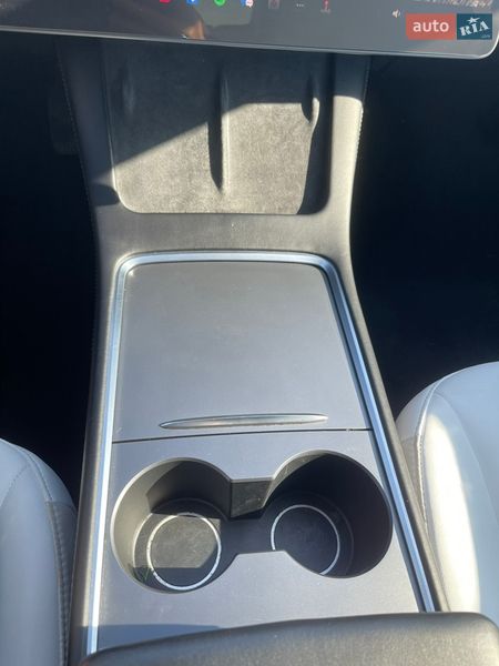 Седан Tesla Model 3 2022 в Виннице фото 49 Седан Tesla Model 3 2022 в Виннице