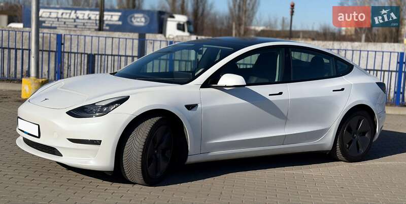 Седан Tesla Model 3 2020 в Ковеле