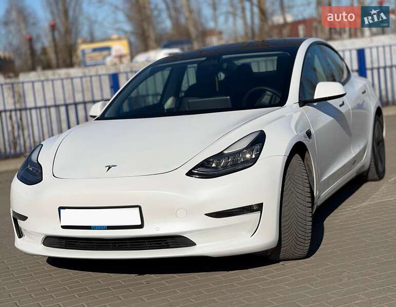 Tesla Model 3 2020 Tesla Model 3 2020