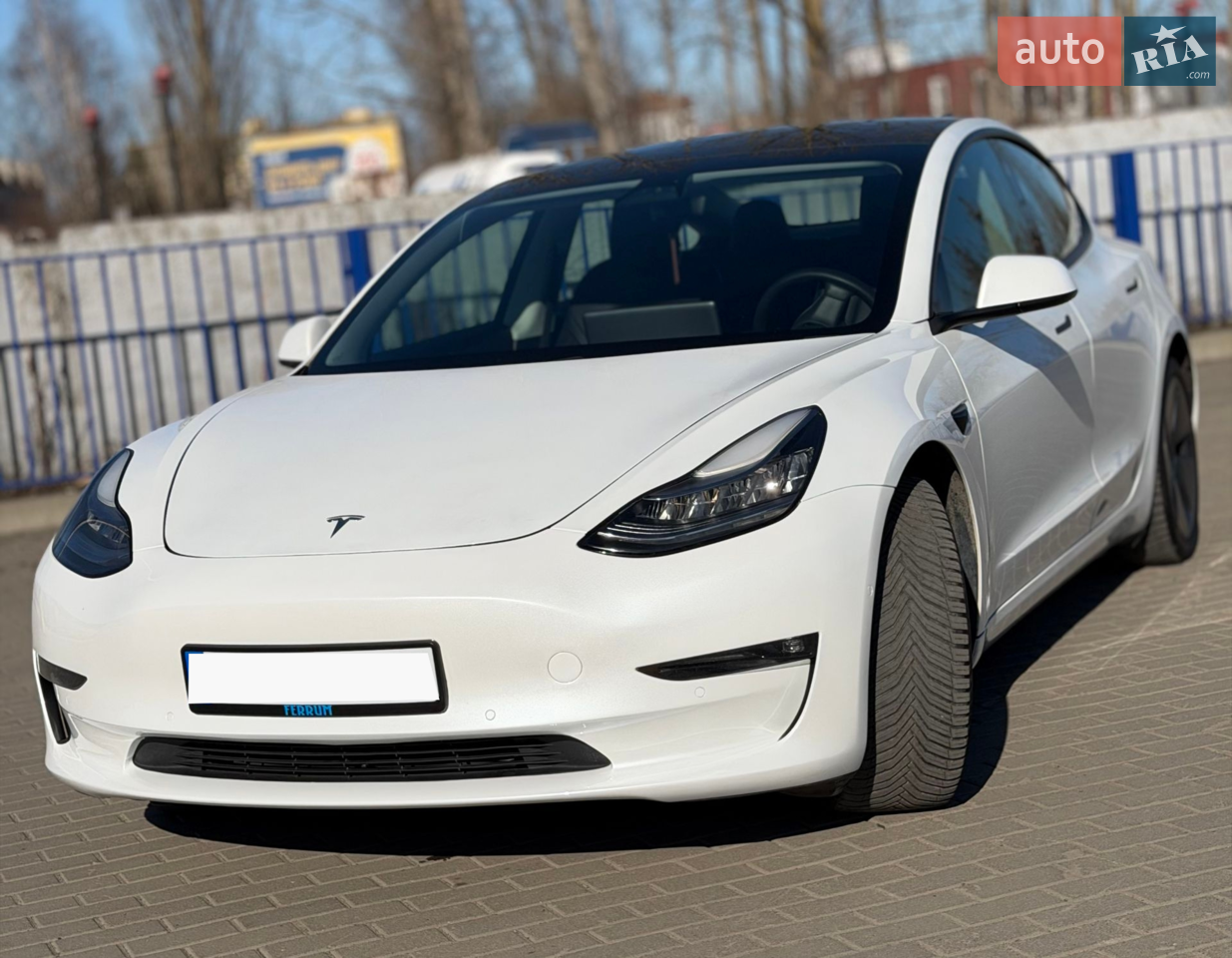 2019 Tesla Model 3 - мініатюра 10