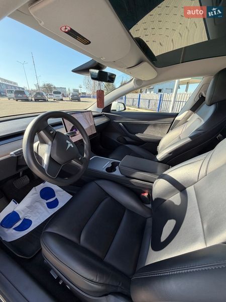 Седан Tesla Model 3 2020 в Ковеле