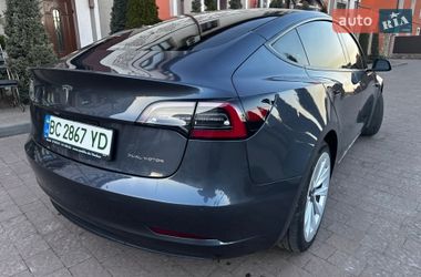 Седан Tesla Model 3 2022 в Стрые