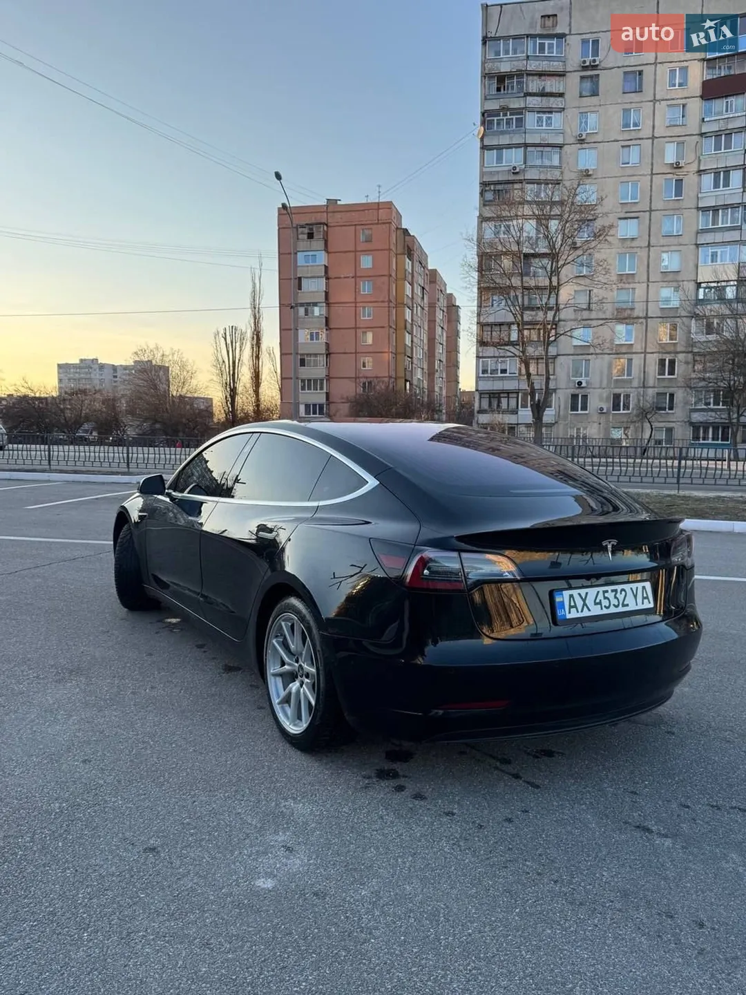 2018 Tesla Model 3 - мініатюра 3