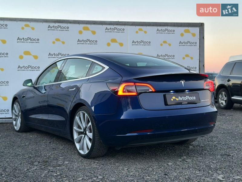 Седан Tesla Model 3 2019 в Луцке фото 17 Седан Tesla Model 3 2019 в Луцке