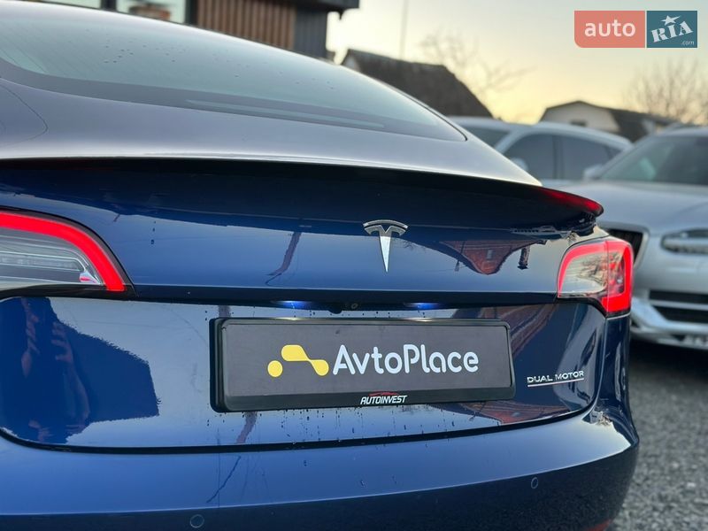 Седан Tesla Model 3 2019 в Луцке фото 23 Седан Tesla Model 3 2019 в Луцке