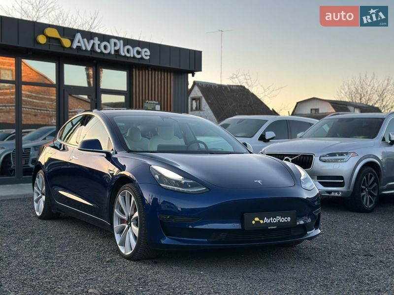 Седан Tesla Model 3 2019 в Луцке фото 40 Седан Tesla Model 3 2019 в Луцке