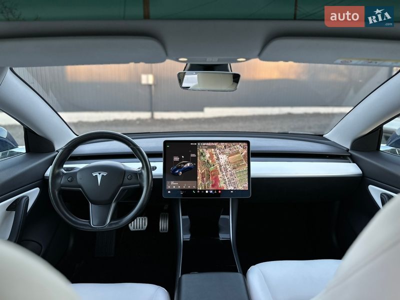 Седан Tesla Model 3 2019 в Луцке фото 45 Седан Tesla Model 3 2019 в Луцке