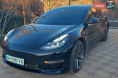 Седан Tesla Model 3 2021 в Одессе