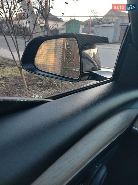 Седан Tesla Model 3 2021 в Одесі
