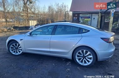 Седан Tesla Model 3 2018 в Житомире