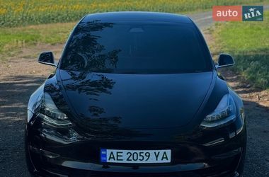 Седан Tesla Model 3 2019 в Днепре
