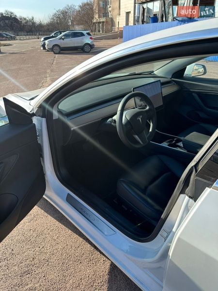 Седан Tesla Model 3 2020 в Харькове