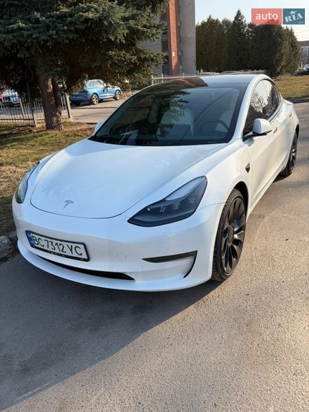 Седан Tesla Model 3 2023 в Львові фото Седан Tesla Model 3 2023 в Львові