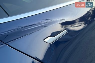 Седан Tesla Model 3 2018 в Дрогобыче
