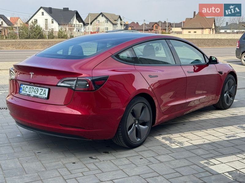 Седан Tesla Model 3 2019 в Луцьку