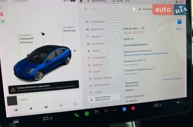 Седан Tesla Model 3 2018 в Киеве
