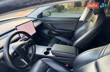 Седан Tesla Model 3 2021 в Коломые